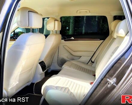 Фольксваген Пассат, об'ємом двигуна 2 л та пробігом 239 тис. км за 15499 $, фото 8 на Automoto.ua