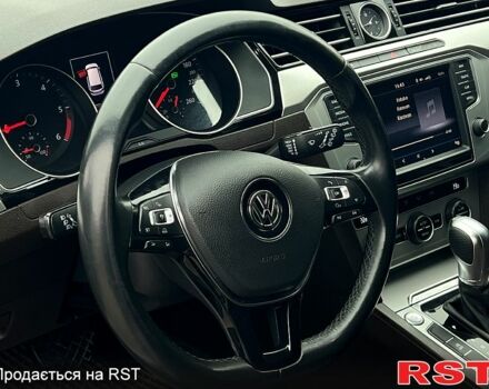 Фольксваген Пассат, объемом двигателя 2 л и пробегом 256 тыс. км за 12699 $, фото 4 на Automoto.ua