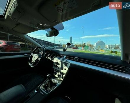 Фольксваген Пассат, объемом двигателя 1.97 л и пробегом 247 тыс. км за 14800 $, фото 14 на Automoto.ua