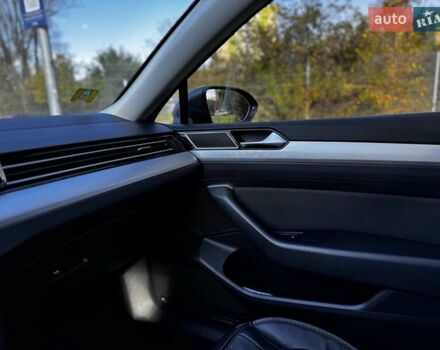 Фольксваген Пассат, объемом двигателя 1.97 л и пробегом 247 тыс. км за 14800 $, фото 7 на Automoto.ua