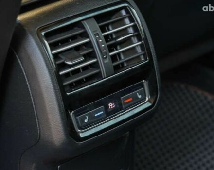 Фольксваген Пассат, об'ємом двигуна 2 л та пробігом 241 тис. км за 16500 $, фото 24 на Automoto.ua