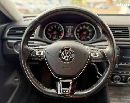 Фольксваген Пассат, об'ємом двигуна 1.8 л та пробігом 144 тис. км за 13490 $, фото 23 на Automoto.ua