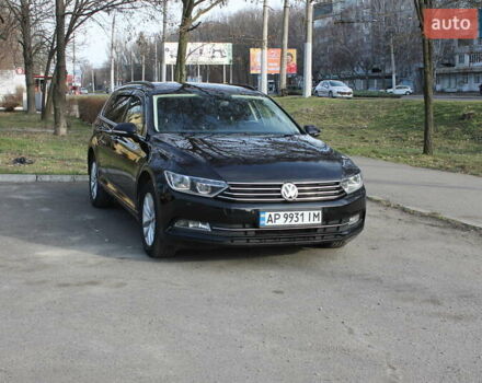 Фольксваген Пассат, объемом двигателя 1.6 л и пробегом 257 тыс. км за 11900 $, фото 1 на Automoto.ua