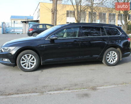 Фольксваген Пассат, объемом двигателя 1.6 л и пробегом 257 тыс. км за 11900 $, фото 4 на Automoto.ua
