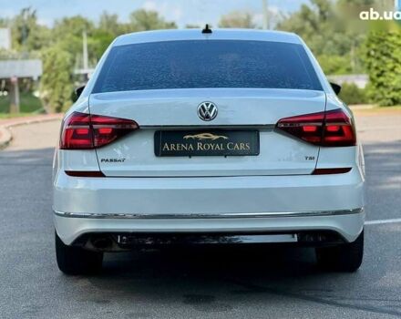 Фольксваген Пассат, объемом двигателя 1.8 л и пробегом 159 тыс. км за 13500 $, фото 10 на Automoto.ua