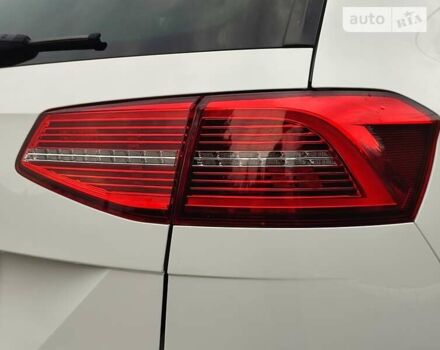 Фольксваген Пассат, объемом двигателя 2 л и пробегом 248 тыс. км за 16200 $, фото 15 на Automoto.ua