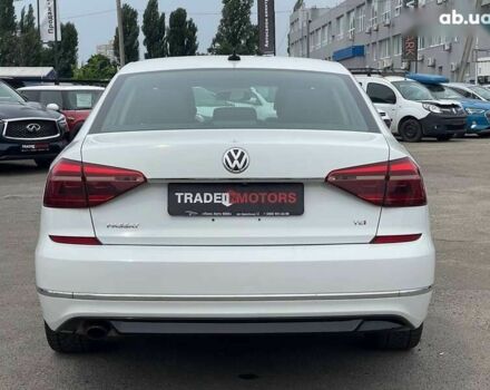 Фольксваген Пассат, объемом двигателя 1.8 л и пробегом 137 тыс. км за 14290 $, фото 10 на Automoto.ua