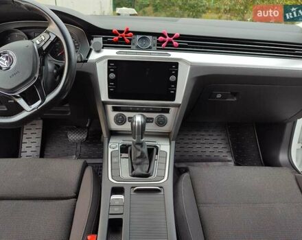 Фольксваген Пассат, объемом двигателя 2 л и пробегом 248 тыс. км за 16200 $, фото 27 на Automoto.ua