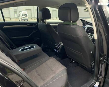 Фольксваген Пассат, объемом двигателя 1.6 л и пробегом 313 тыс. км за 14990 $, фото 20 на Automoto.ua