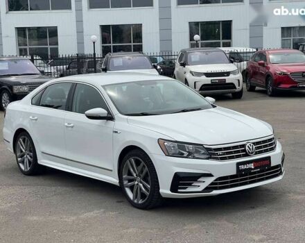 Фольксваген Пассат, объемом двигателя 1.8 л и пробегом 137 тыс. км за 14290 $, фото 1 на Automoto.ua