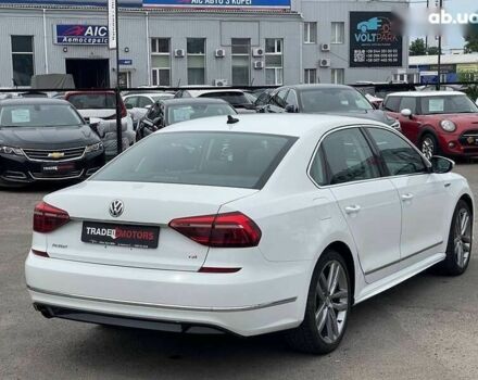 Фольксваген Пассат, объемом двигателя 1.8 л и пробегом 137 тыс. км за 14290 $, фото 13 на Automoto.ua