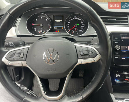 Фольксваген Пассат, объемом двигателя 2 л и пробегом 216 тыс. км за 20500 $, фото 2 на Automoto.ua