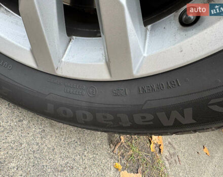 Фольксваген Пассат, объемом двигателя 1.97 л и пробегом 188 тыс. км за 18300 $, фото 17 на Automoto.ua