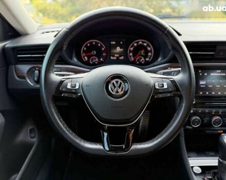 Фольксваген Пассат, объемом двигателя 2 л и пробегом 161 тыс. км за 19350 $, фото 24 на Automoto.ua