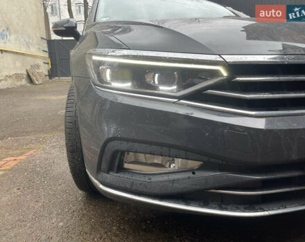 Фольксваген Пассат, объемом двигателя 2 л и пробегом 216 тыс. км за 20500 $, фото 1 на Automoto.ua