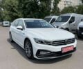 Фольксваген Пассат 2021 у Києві на Automoto.ua Фольксваген Пассат, об'ємом двигуна 2 л та пробігом 194 тис. км за 26300 $, фото 1 на Automoto.ua