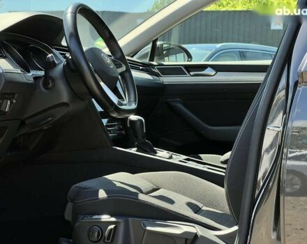 Фольксваген Пассат 2021 у Луцьку на Automoto.ua Фольксваген Пассат, об'ємом двигуна 2 л та пробігом 195 тис. км за 21735 $, фото 29 на Automoto.ua