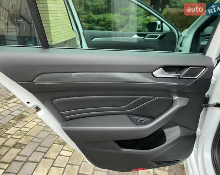 Фольксваген Пассат, объемом двигателя 1.97 л и пробегом 165 тыс. км за 27900 $, фото 41 на Automoto.ua