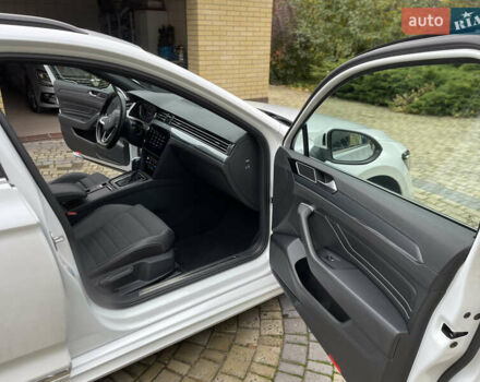 Фольксваген Пассат, объемом двигателя 1.97 л и пробегом 165 тыс. км за 27900 $, фото 22 на Automoto.ua