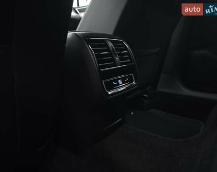 Фольксваген Пассат, объемом двигателя 2 л и пробегом 200 тыс. км за 24000 $, фото 38 на Automoto.ua