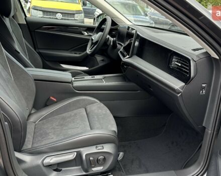 Фольксваген Пассат, объемом двигателя 1.98 л и пробегом 0 тыс. км за 42000 $, фото 27 на Automoto.ua