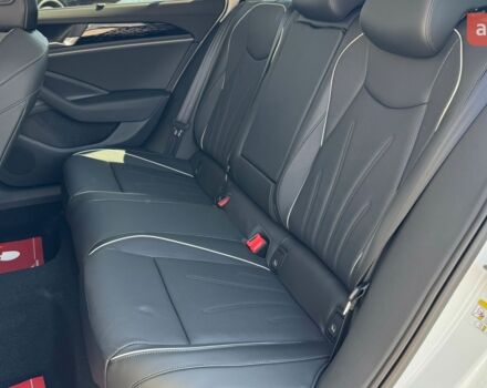 Фольксваген Пассат, объемом двигателя 1.97 л и пробегом 0 тыс. км за 48600 $, фото 18 на Automoto.ua