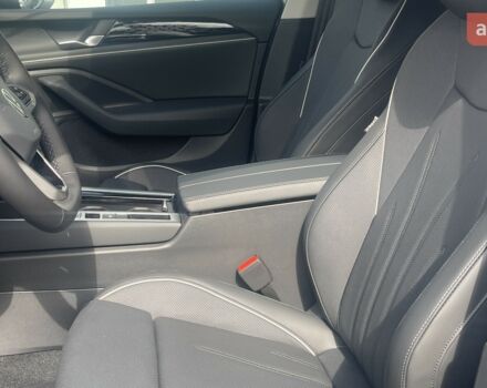 Фольксваген Пассат, объемом двигателя 1.97 л и пробегом 0 тыс. км за 49000 $, фото 10 на Automoto.ua