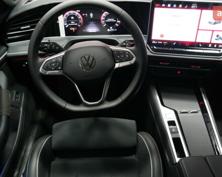 Фольксваген Пассат, объемом двигателя 1.5 л и пробегом 0 тыс. км за 39971 $, фото 17 на Automoto.ua