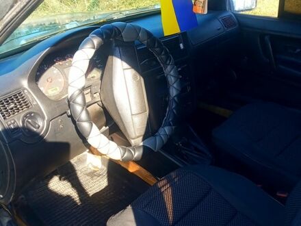 Фольксваген Пассат 1986 в Павлограде на Automoto.ua Фольксваген Пассат, объемом двигателя 1.6 л и пробегом 303 тыс. км за 770 $, фото 1 на Automoto.ua