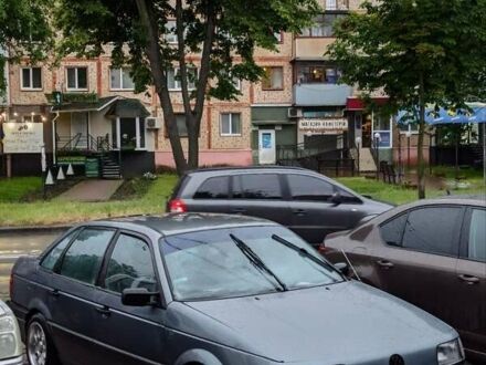 Фольксваген Пассат, об'ємом двигуна 1.8 л та пробігом 444 тис. км за 1700 $, фото 1 на Automoto.ua