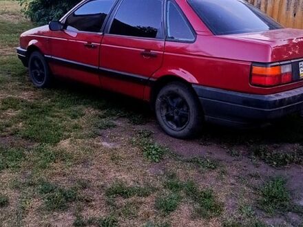 Фольксваген Пассат 1988 в Ахтырке на Automoto.ua Фольксваген Пассат, объемом двигателя 1.8 л и пробегом 5 тыс. км за 1350 $, фото 1 на Automoto.ua
