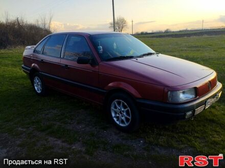 Фольксваген Пассат 1989 у Козельщине на Automoto.ua Фольксваген Пассат, об'ємом двигуна 18 л та пробігом 210 тис. км за 1440 $, фото 1 на Automoto.ua