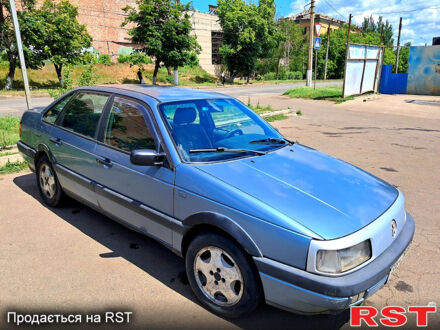 Фольксваген Пассат 1989 в Славянске на Automoto.ua Фольксваген Пассат, объемом двигателя 2 л и пробегом 0 тыс. км за 1600 $, фото 1 на Automoto.ua