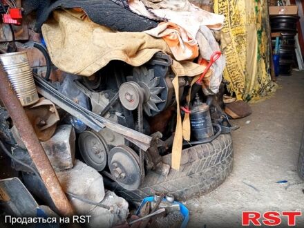 Фольксваген Пассат 1989 у Горішні Плавні (Комсомольськ) на Automoto.ua Фольксваген Пассат, об'ємом двигуна 18 л та пробігом 0 тис. км за 1000 $, фото 1 на Automoto.ua
