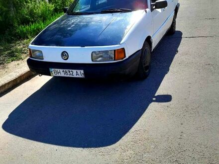 Фольксваген Пассат, объемом двигателя 1.8 л и пробегом 250 тыс. км за 950 $, фото 1 на Automoto.ua