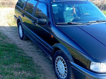 Фольксваген Пассат 1991 в Виннице на Automoto.ua Фольксваген Пассат, объемом двигателя 1.8 л и пробегом 300 тыс. км за 2000 $, фото 1 на Automoto.ua
