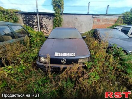 Фольксваген Пассат 1991 у Києві на Automoto.ua Фольксваген Пассат, об'ємом двигуна 2 л та пробігом 0 тис. км за 500 $, фото 1 на Automoto.ua