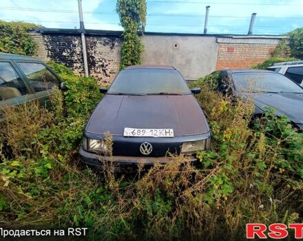 Фольксваген Пассат, объемом двигателя 2 л и пробегом 0 тыс. км за 500 $, фото 1 на Automoto.ua
