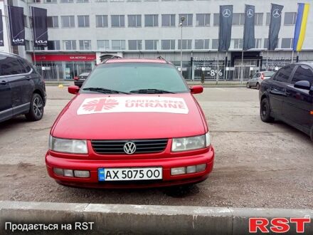 Фольксваген Пассат 1994 у Харкові на Automoto.ua Фольксваген Пассат, об'ємом двигуна 18 л та пробігом 570 тис. км за 3200 $, фото 1 на Automoto.ua