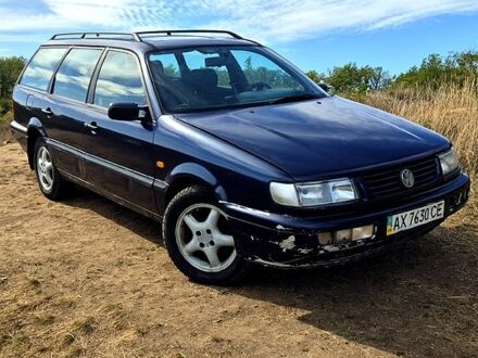 Фольксваген Пассат 1996 в Змиеве на Automoto.ua Фольксваген Пассат, объемом двигателя 1.8 л и пробегом 350 тыс. км за 1500 $, фото 1 на Automoto.ua