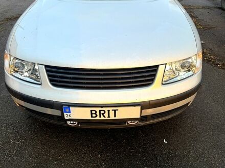 Фольксваген Пассат, об'ємом двигуна 1.8 л та пробігом 358 тис. км за 3900 $, фото 1 на Automoto.ua