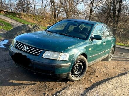 Фольксваген Пассат, об'ємом двигуна 1.6 л та пробігом 0 тис. км за 1450 $, фото 1 на Automoto.ua