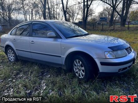 Фольксваген Пассат, объемом двигателя 1.8 л и пробегом 310 тыс. км за 4200 $, фото 1 на Automoto.ua