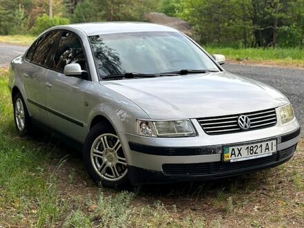 Фольксваген Пассат, объемом двигателя 1.8 л и пробегом 397 тыс. км за 3500 $, фото 1 на Automoto.ua