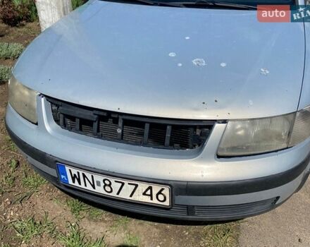 Фольксваген Пассат, объемом двигателя 1.9 л и пробегом 111 тыс. км за 1750 $, фото 1 на Automoto.ua