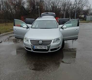 Фольксваген Пассат 2005 в Кривом Роге на Automoto.ua Фольксваген Пассат, объемом двигателя 1.97 л и пробегом 290 тыс. км за 6000 $, фото 1 на Automoto.ua