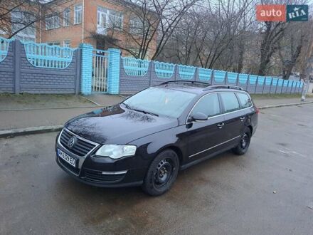 Фольксваген Пассат 2006 у Бердичеве на Automoto.ua Фольксваген Пассат, об'ємом двигуна 2 л та пробігом 246 тис. км за 5700 $, фото 1 на Automoto.ua