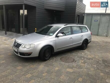 Фольксваген Пассат 2007 в Городке на Automoto.ua Фольксваген Пассат, объемом двигателя 1.97 л и пробегом 296 тыс. км за 4900 $, фото 1 на Automoto.ua