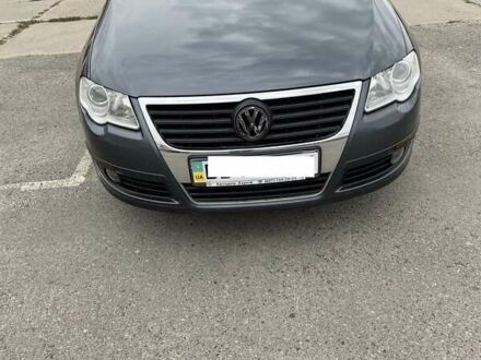 Фольксваген Пассат 2010 в Харькове на Automoto.ua Фольксваген Пассат, объемом двигателя 1.8 л и пробегом 203 тыс. км за 8000 $, фото 1 на Automoto.ua