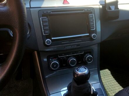 Фольксваген Пассат 2010 у Луцьку на Automoto.ua Фольксваген Пассат, об'ємом двигуна 2 л та пробігом 254 тис. км за 7300 $, фото 1 на Automoto.ua